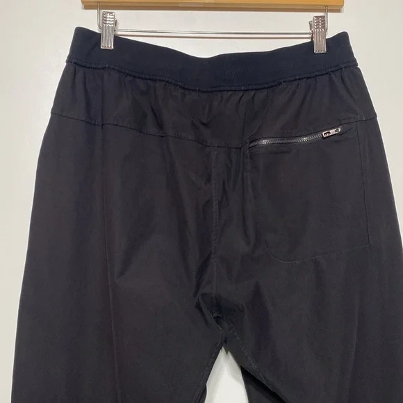 Lululemon Men’s Jogger Size Large in Black - Picture 10 of 16